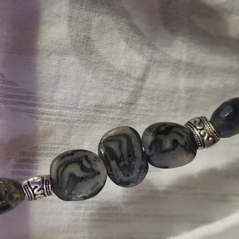 Handmade Necklace - Picture 2 of 7